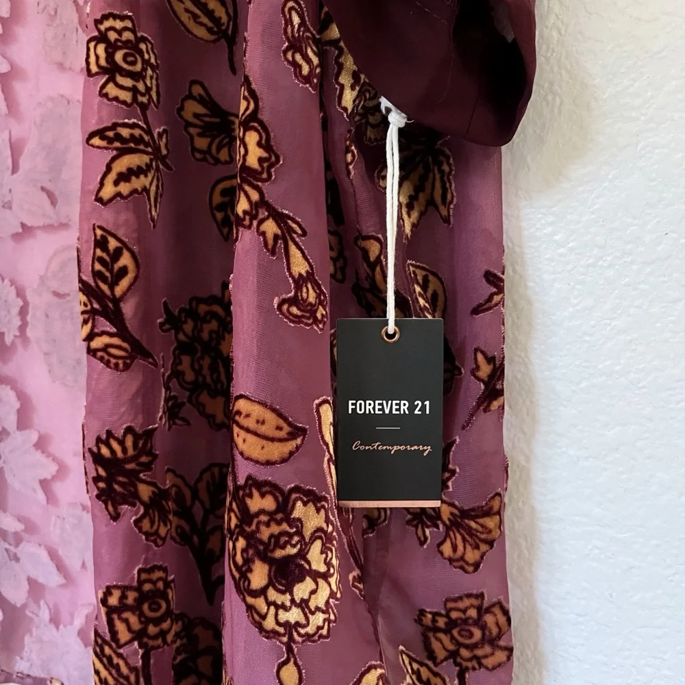NWT - Sheer Floral Velvet and Chiffon Kimono | Wine, Gold | Women’s Small